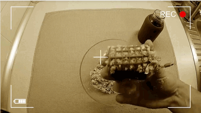 Главными составляющими прикормки являются: Клейкость,цвет, вес, питательность, размер частиц и замах. Данный прикормка является бюджетной и универсальной прикормкой для любых видов рыб!