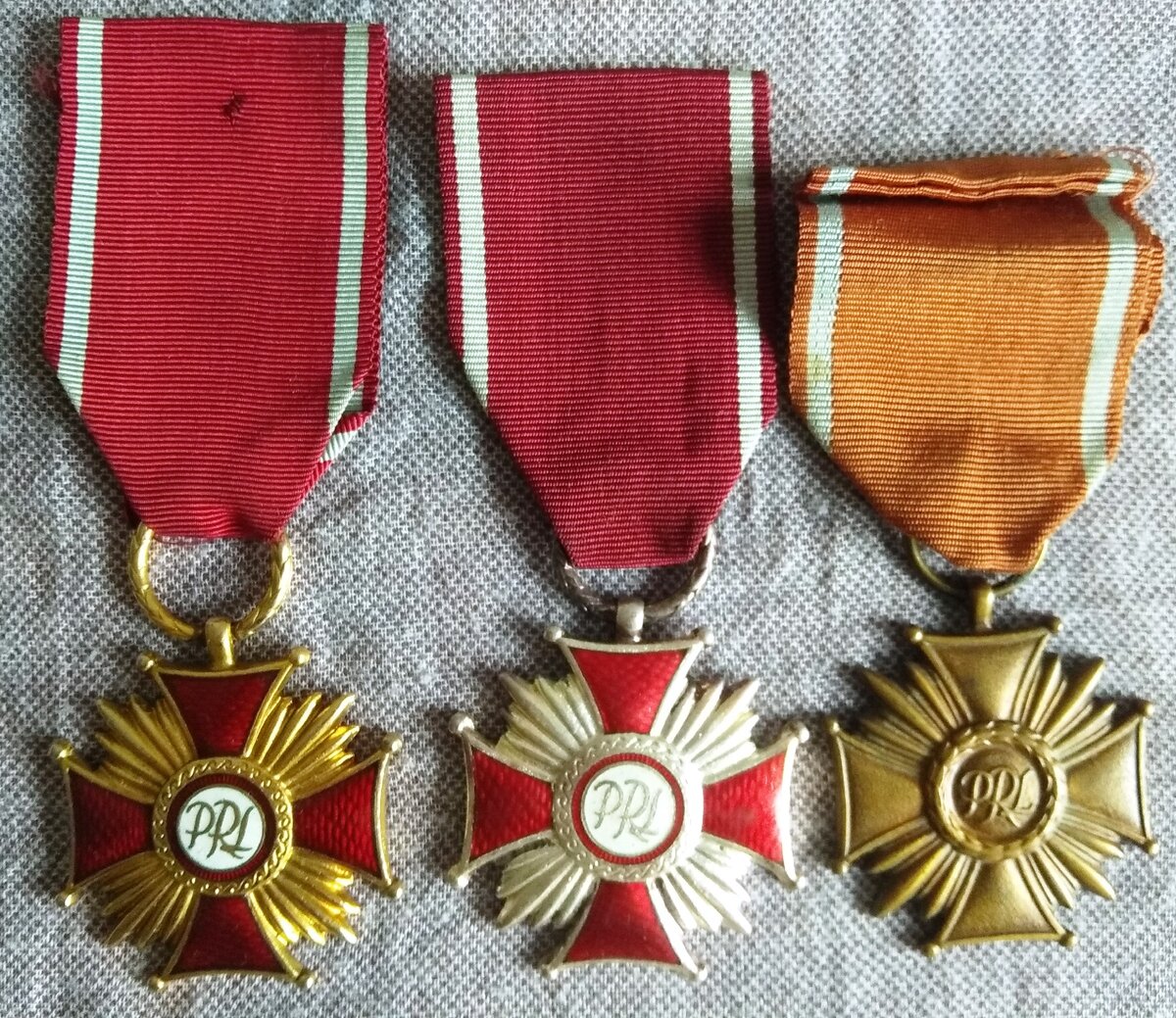 Крест Заслуги.