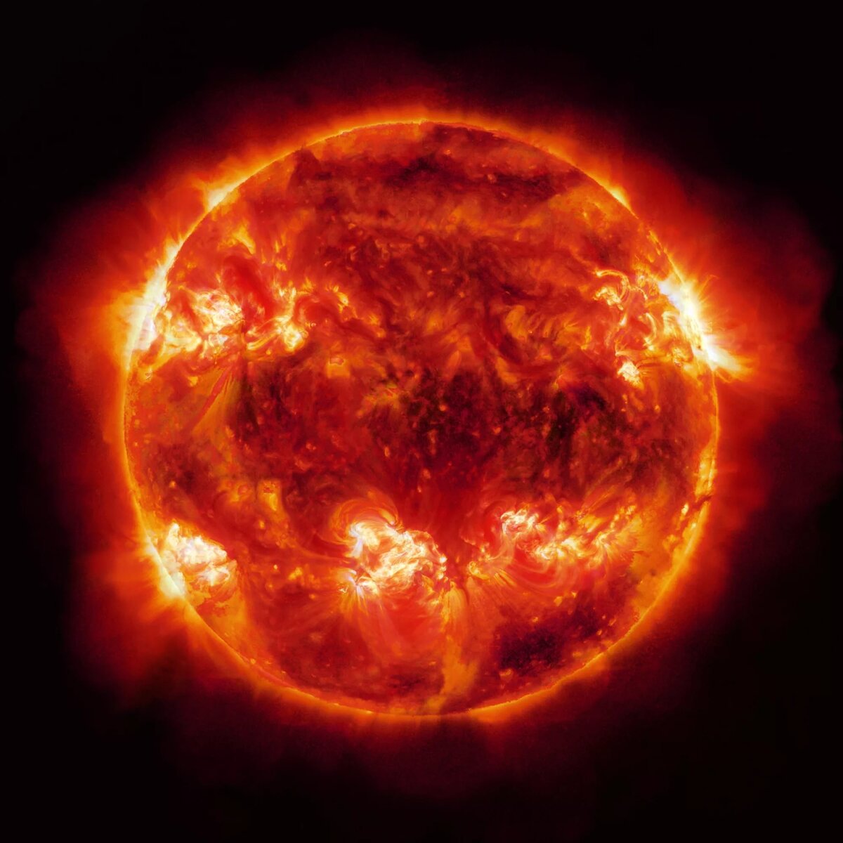  Излучение Солнца, распространяющееся в виде электромагнитных волн и проникающее в атмосферу Земли называется солнечной радиацией.-2