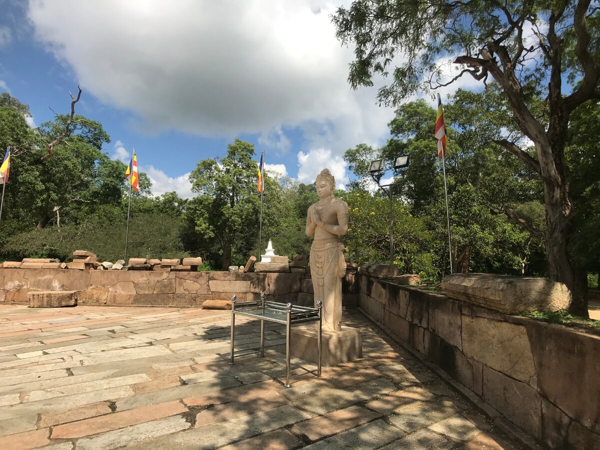 Анурадхапура