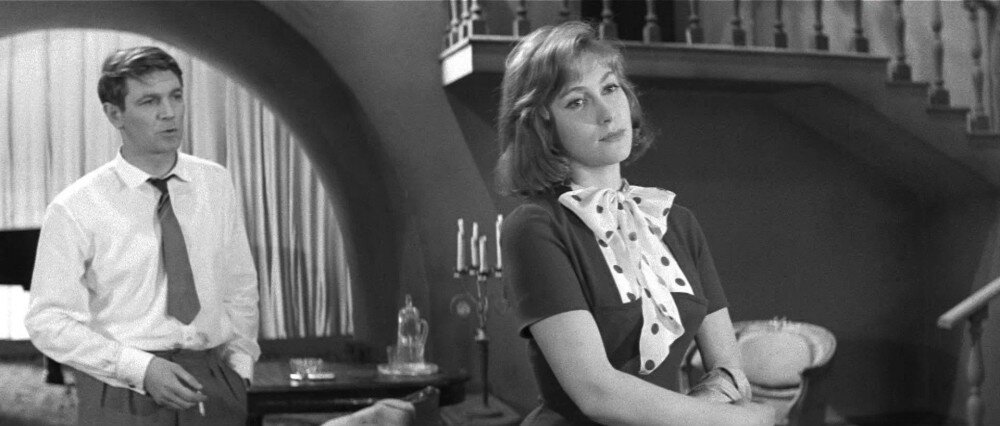 Ирина Мирошниченко	- Галина Алексеевна Ортынская Александр Белявский -	Сергей Павлович Кулагин-Виноградов