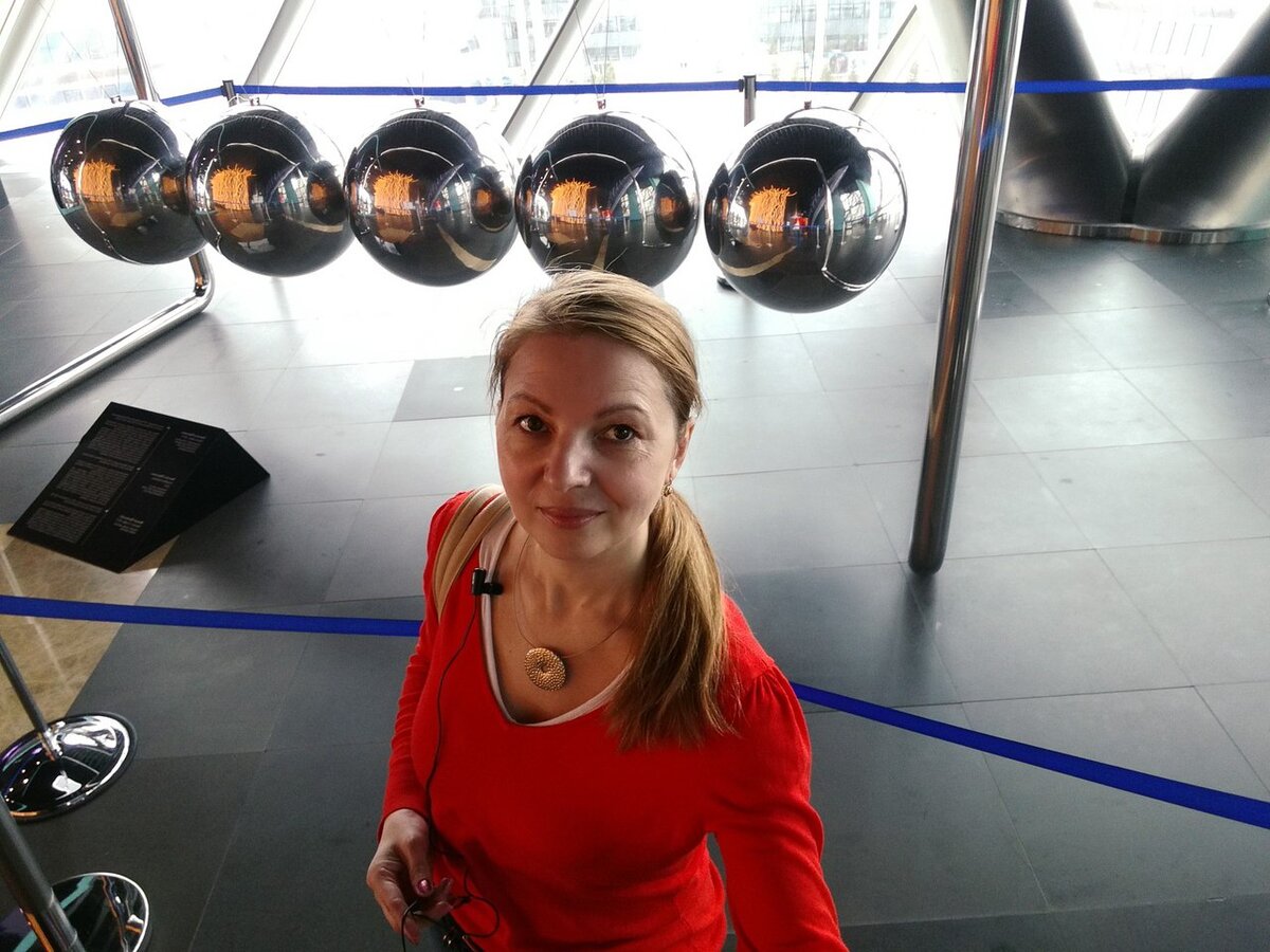 Опирайтесь на себя, свой личный потенциал... Создавайте свой собственный ориентир...))