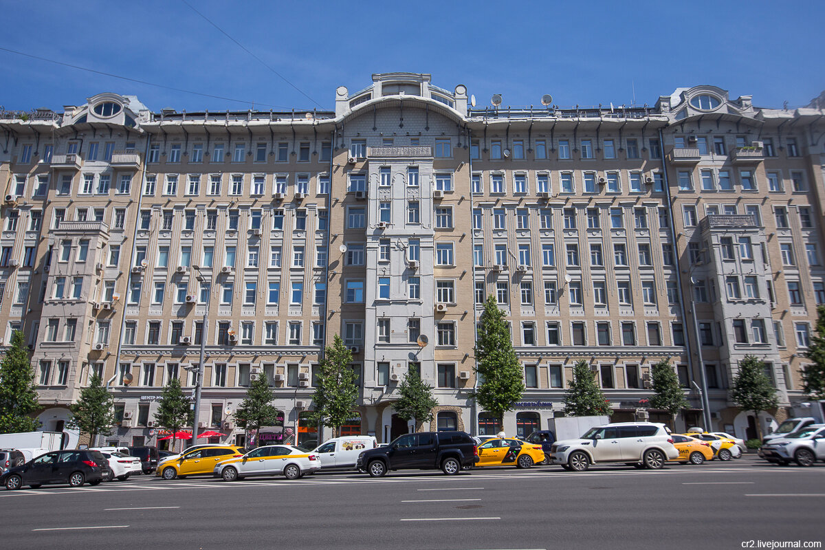 Малоизвестные факты Москвы. От первого небоскрёба до точки съёмок эпизода  