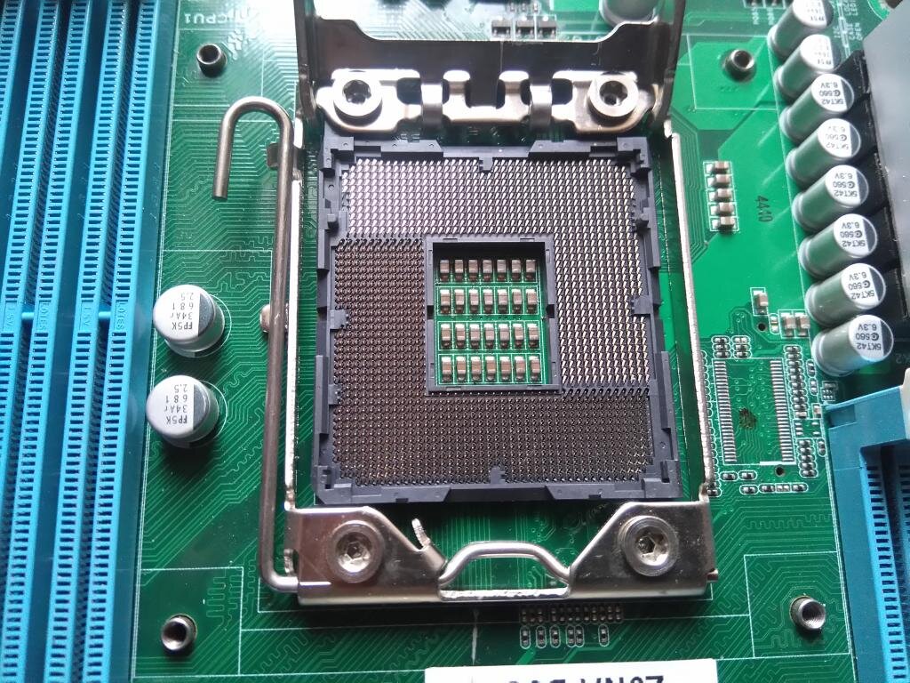 Lga 3647. Lga и pga. 775 сокет мем. сокет материнской платы амд. разъем - lga1366.