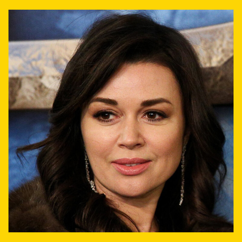 Фото: https://riafan.ru/1335368-onkobolnaya-zavorotnyuk-gotovitsya-dat-bolshoe-intervyu-andreyu-malahovu