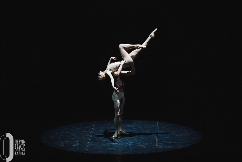 Фото: АНДРЕЙ ЧУНТОМОВ  https://www.permopera.ru/media/mediatec/95945/