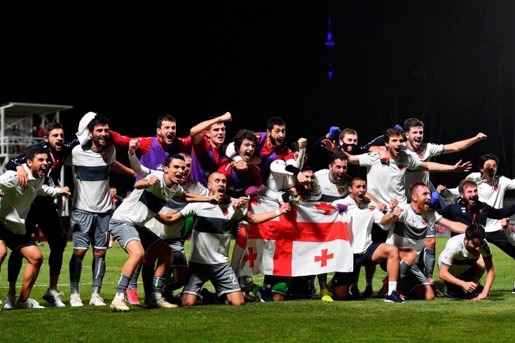 Тбилисский "Локомотив" радуется заслуженной победе