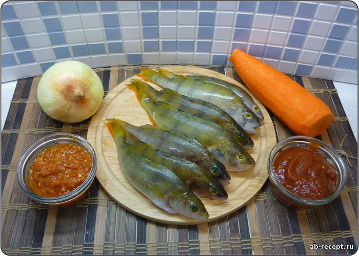 Речной окунь, запеченный в духовке | Рецепт | Идеи для блюд, Запеченная рыба, Обед