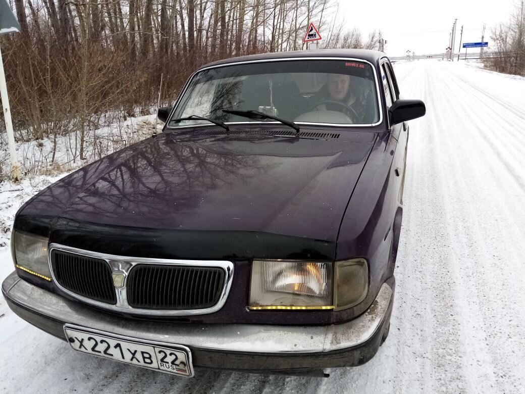 ВОЛГА ГАЗ 3110 2001 года.