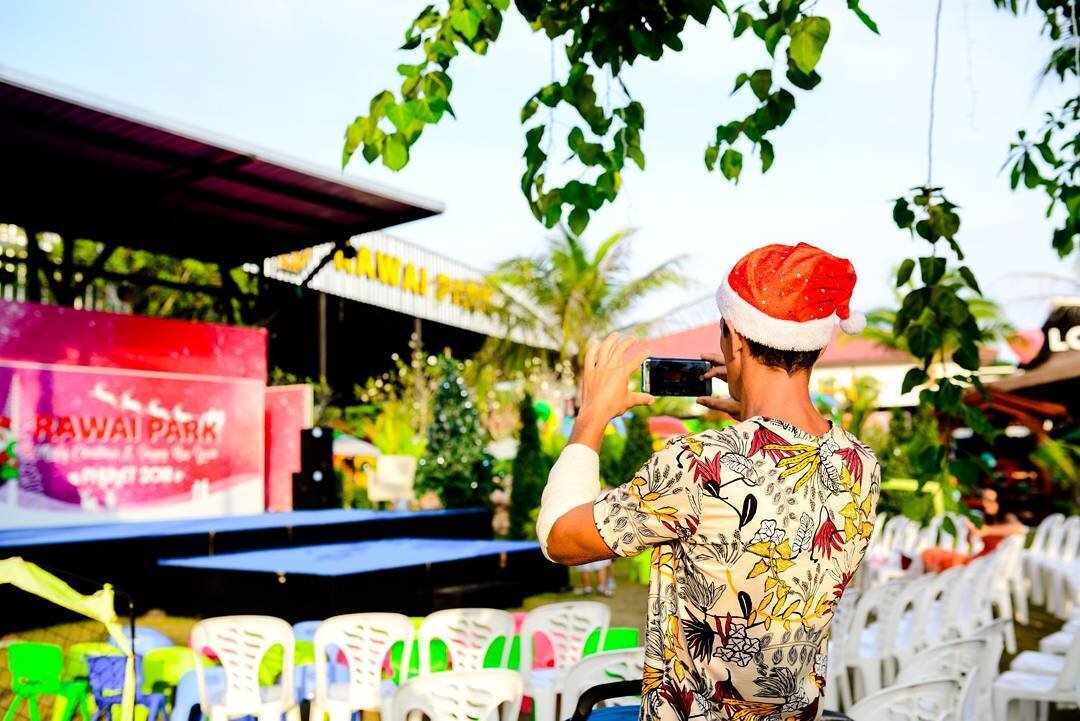 Подбитый дед мороз.