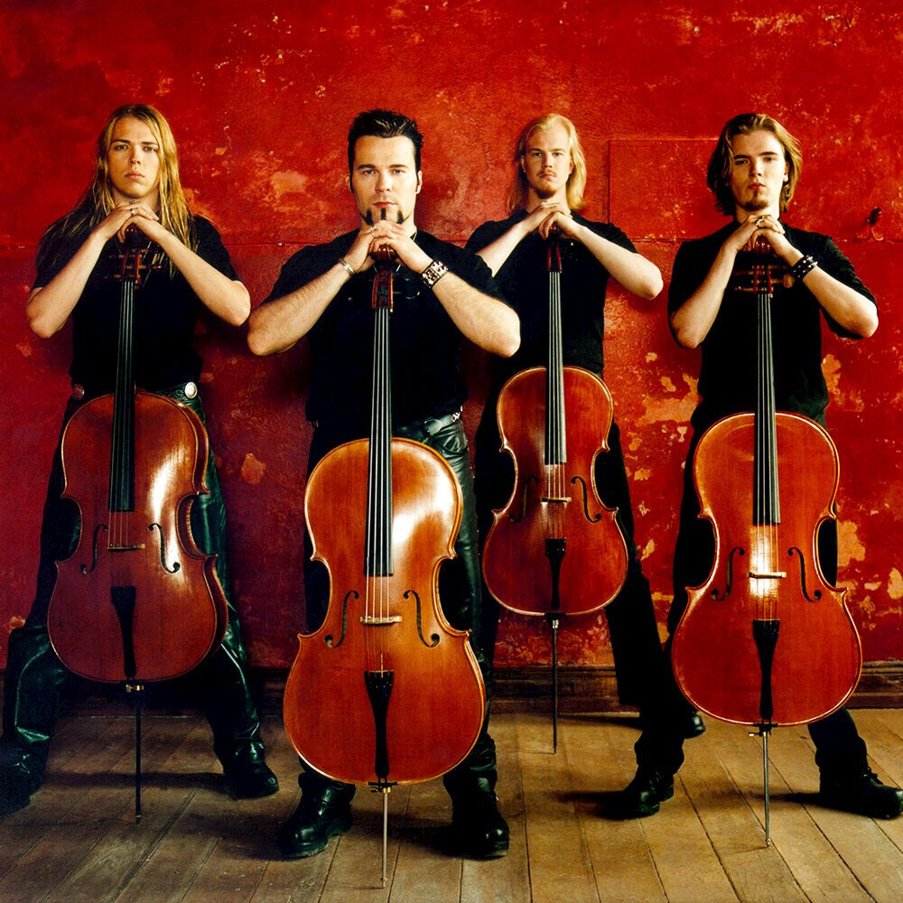 Музыканты группы Apocalyptica и четыре виолончели (изображение использовано в качестве иллюстрации, источник - Яндекс.Картинки)