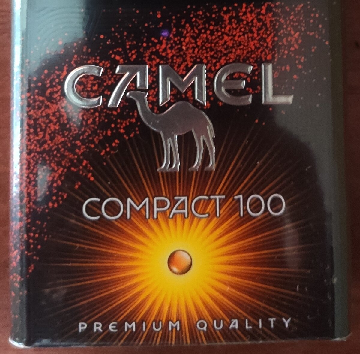 Вкус кэмел компакт. Camel Compact 100 Tropical Crush. Сигареты Camel Compact 100 Tropical Crush. Кэмел 100 компакт Тропикал. Кэмел 100 Тропикал краш сигареты.
