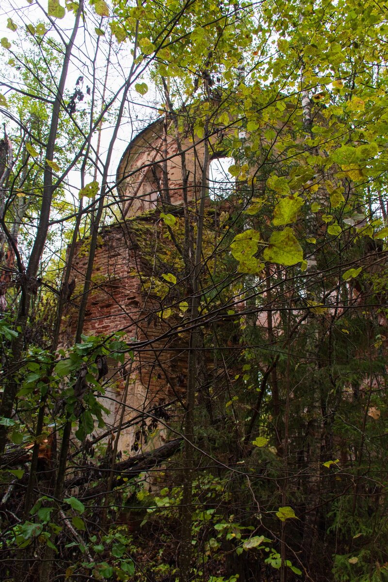 Церковь Архангела Михаила, восточный фасад.
