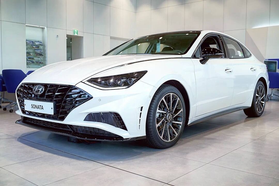 Hyundai Sonata. Источник иллюстрации - Яндекс.Картинки