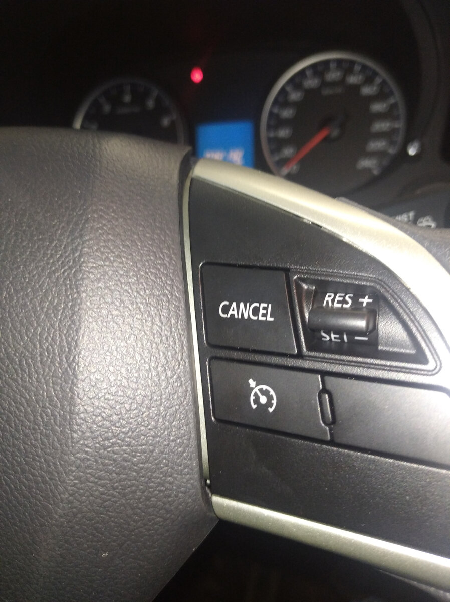 Кнопки на руле - Mitsubishi Outlander XL, 3 л, 2008 года автозвук DRIVE2