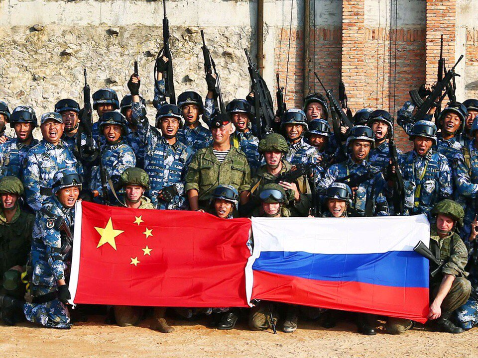 Военные россии и китая