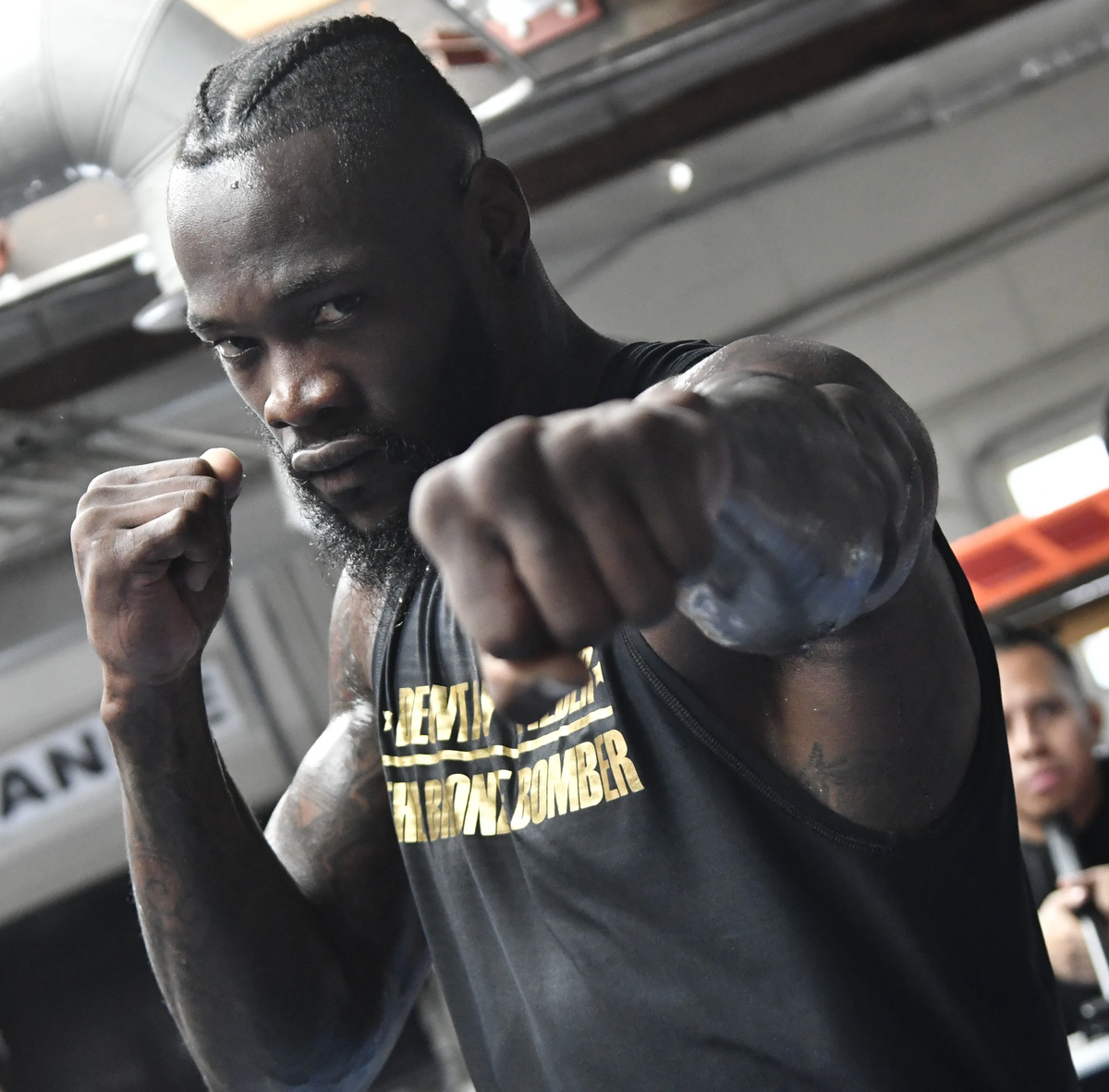 Экс-чемпион мира в супертяжелом весе по версии (WBC) - Деонтей Уайлдер