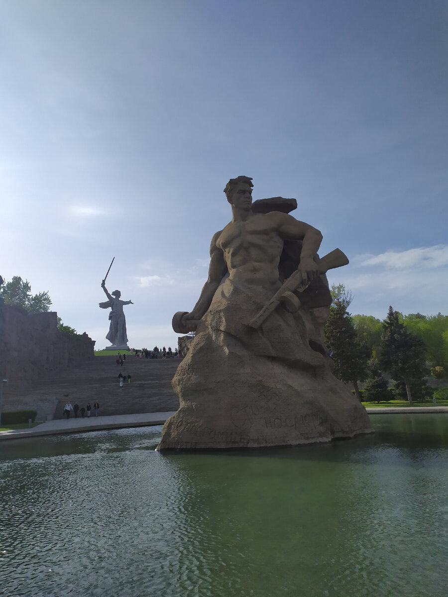 Что посмотреть в Волгограде на майские или на выходных. Что посмотреть в Волгограде за 2-3 дня. Пешие экскурсии по Волгограду.