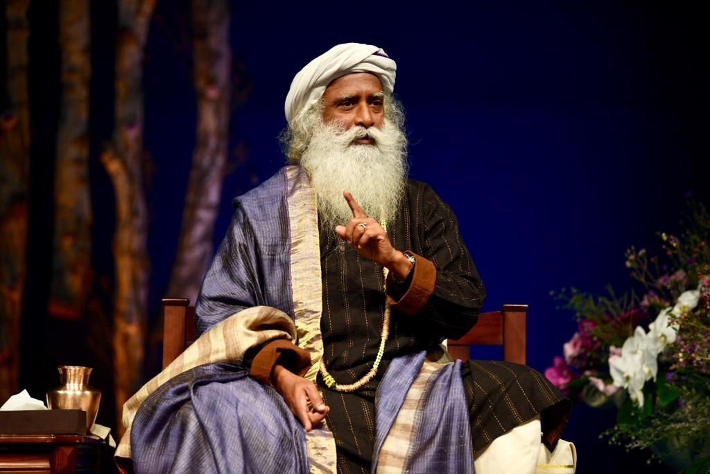 Индийский мудрец. Садхгуру. Sadhguru Jaggi Vasudev. Васудев Садхгуру. Индийский мудрец Садгуру.