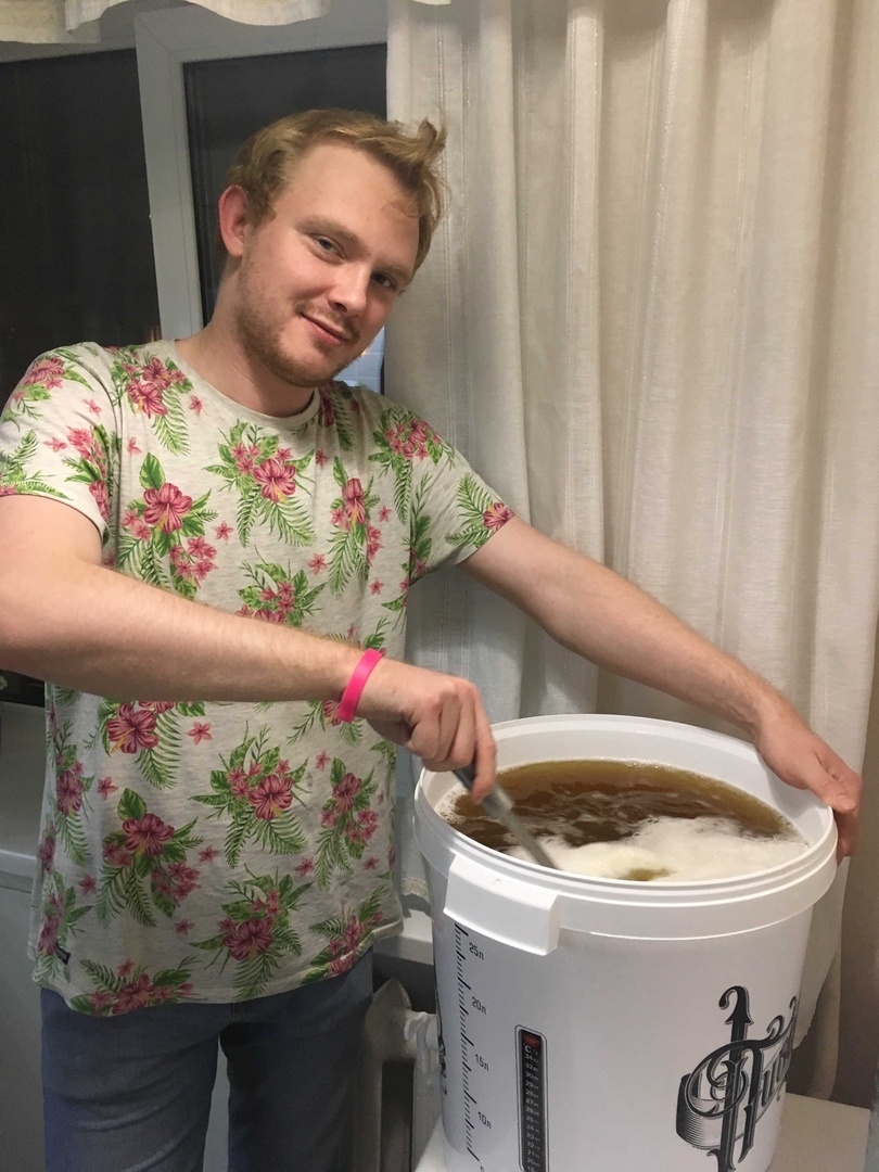 Тут  такой кабаненок