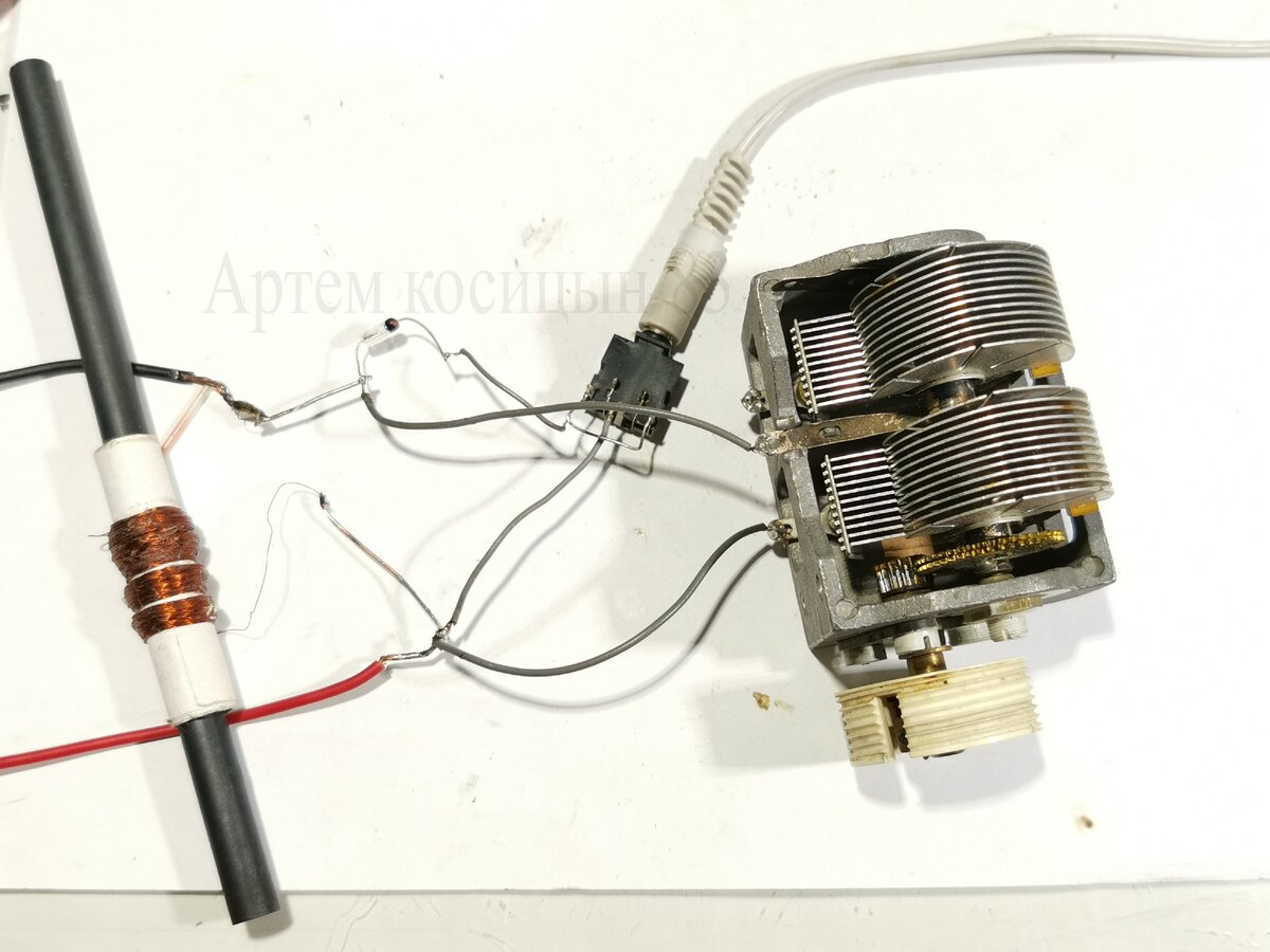 Широкополосный радиоприемник RTL-SDR 100khz-1.7 GHz