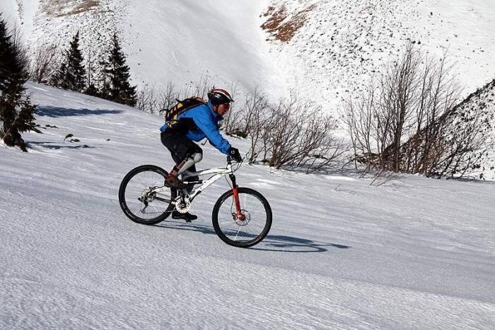Как подготовиться к езде на велосипеде зимой