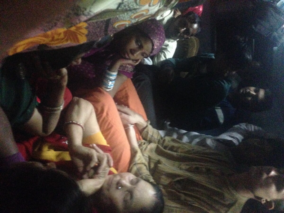 Люди! Будьте ближе друг к другу