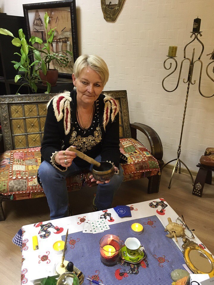 парапсихолог Виолетта Полынцова