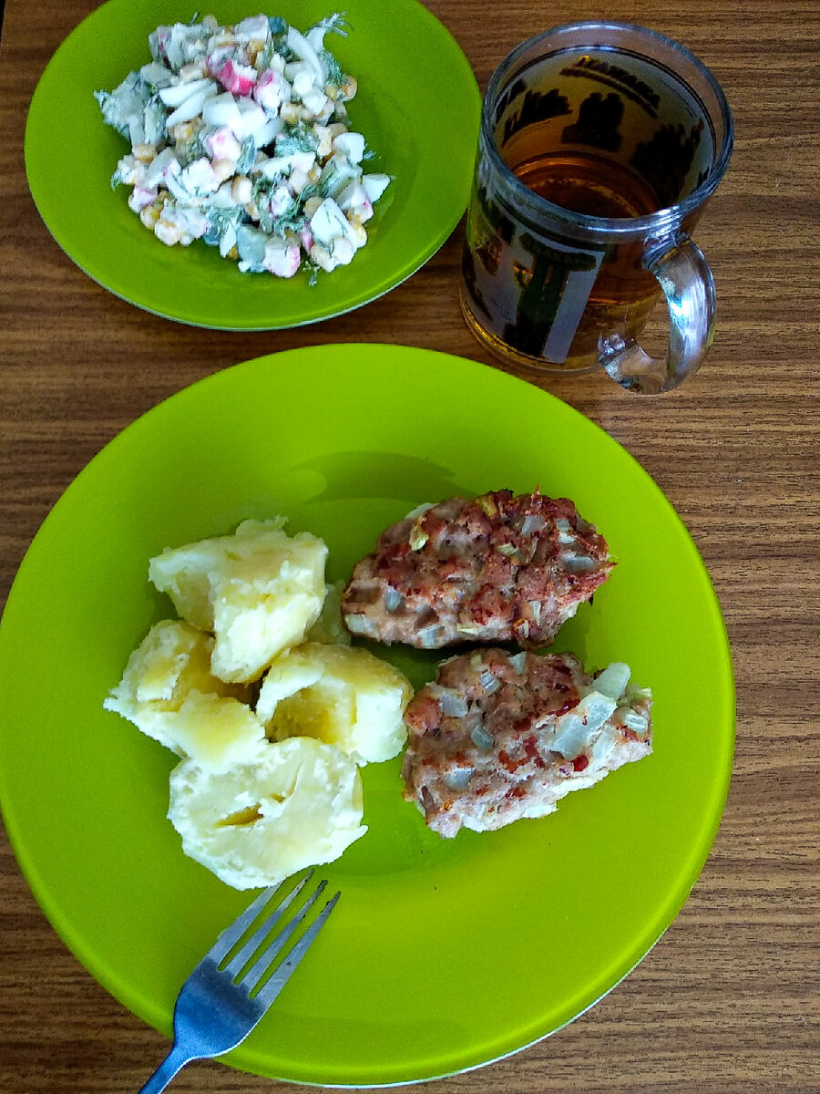 Фото автора. котлеты с манкой