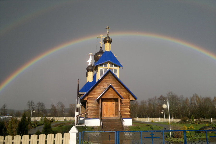 Деревня Любань Калужская область. Церковь Любань.