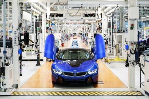 Последний сошедший с конвейера BMW i8