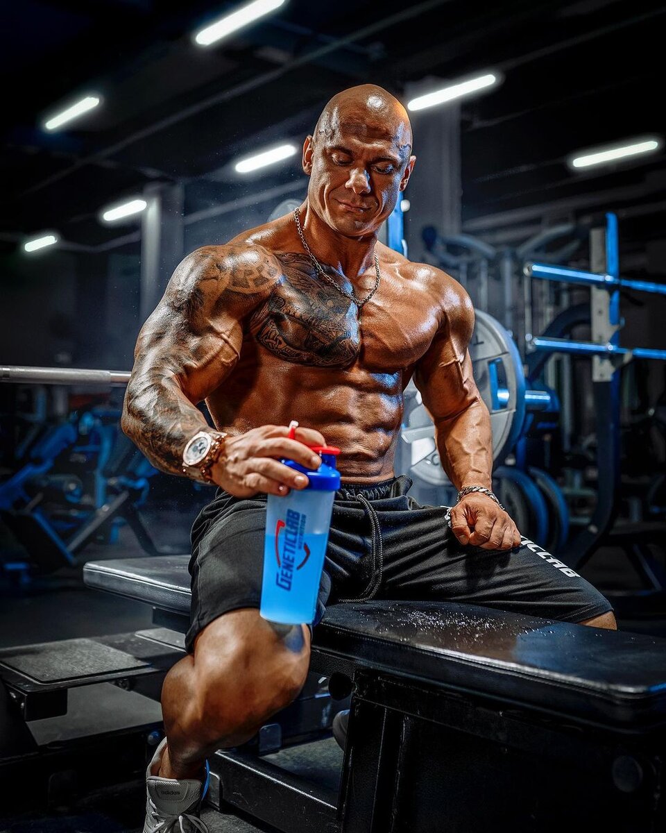 Руслан Халецкий @ruslsuper 