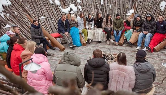 Лобное место - символ проекта "Дом-2"