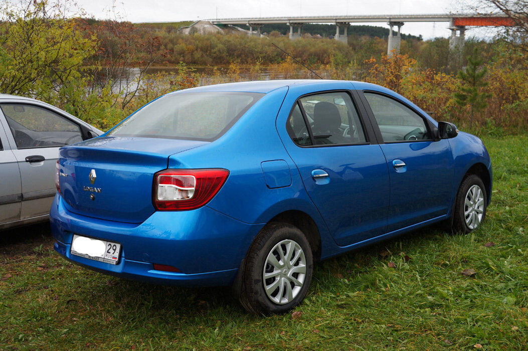 Логан совсем "орусел" и стал собираться в Тольятти