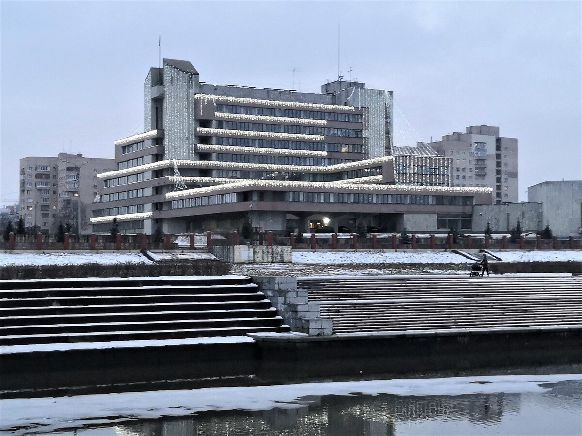 Здание администрации района 