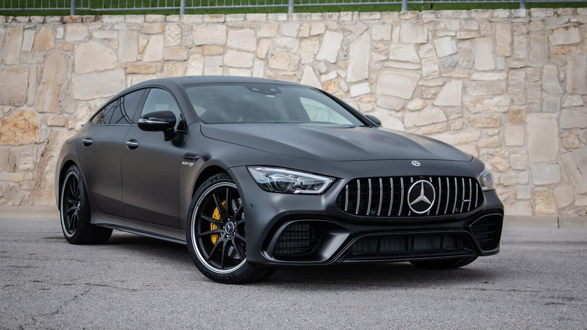 AMG gt 63 s Drives