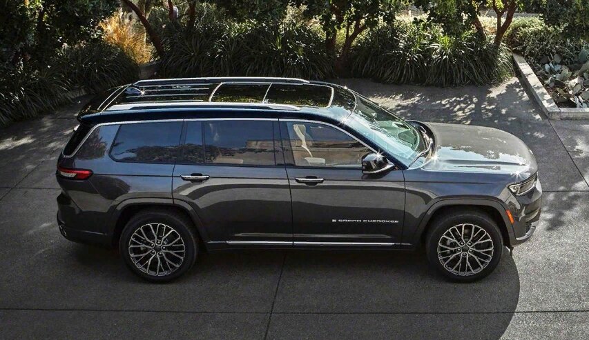 Jeep Grand Cherokee L 2021 в профиль