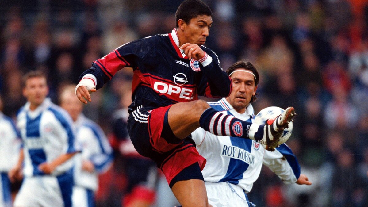 Джоване Элбер в составе "Баварии"