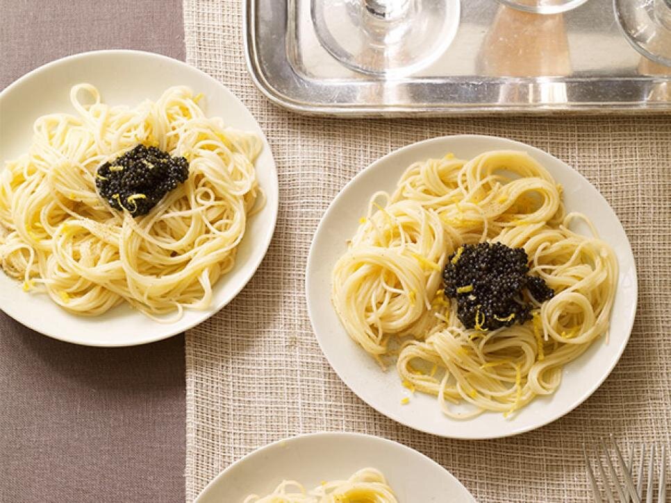 Американцы едят на праздничный ужин и спагетти. Фото с сайта www.foodnetwork.com
