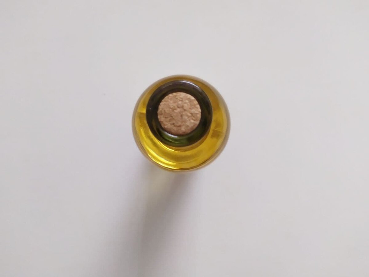 Откупорить бутылку без штопора – задача невозможная, но только на первый взгляд