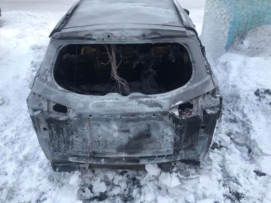 Повреждение Джили Атлас в результате пожара