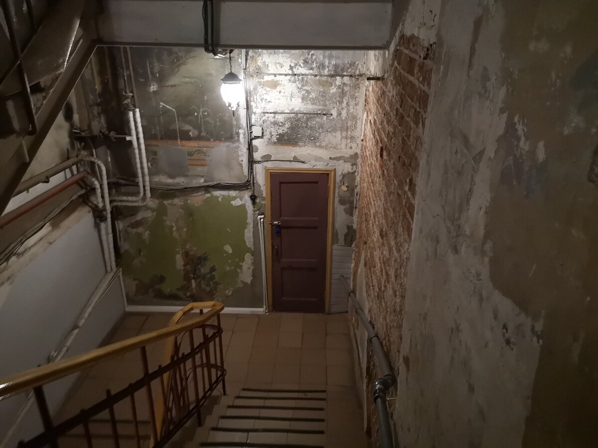 Странный Храм в Москве: без куполов, имеет два адреса, а внутри был секретный завод