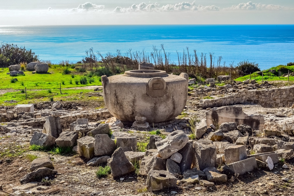 Руины древнего Аматуса (фото с сайта Pixabay.com)
