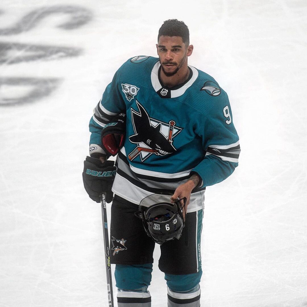 instagram / evander9kane