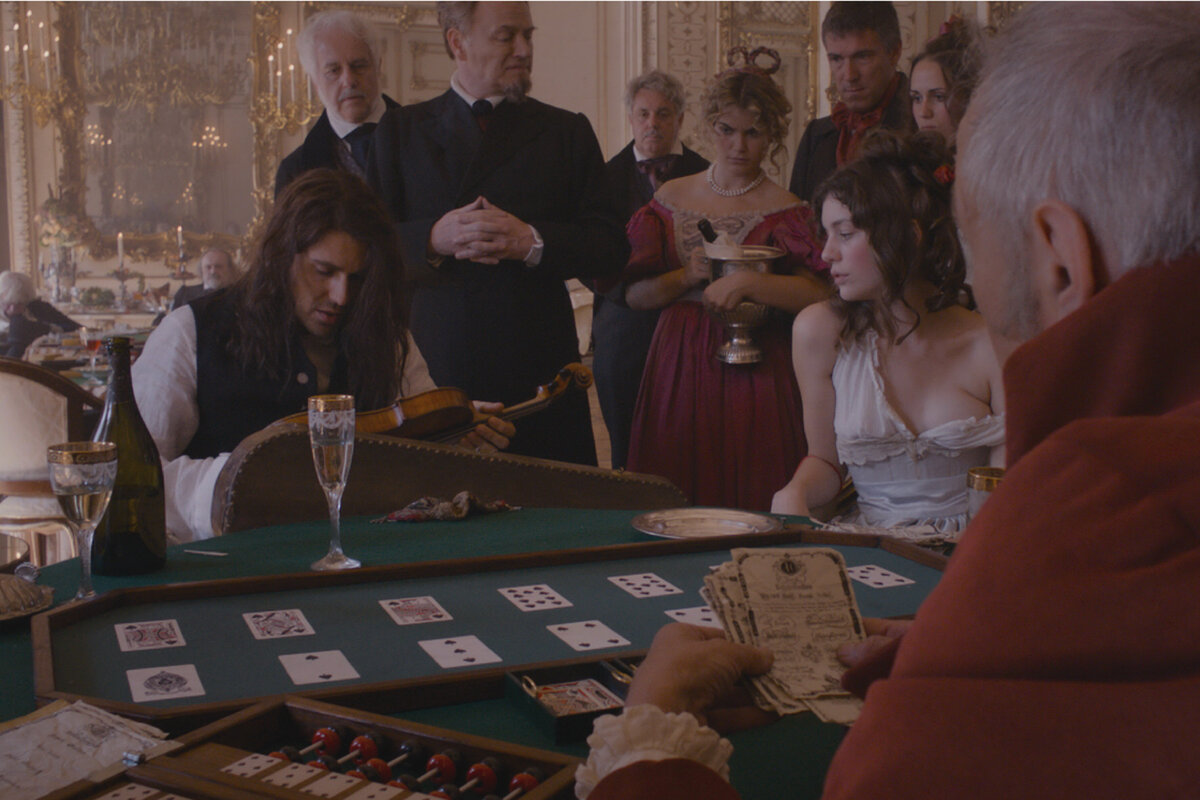 Кадр из фильма "Паганини: Скрипач Дьявола"