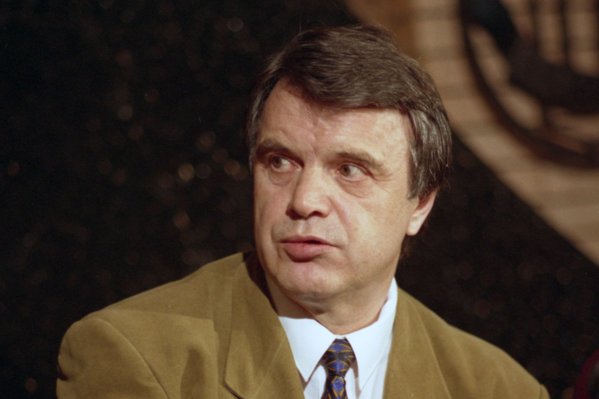 Автором воспоминания является хасбулатов. Хасбулатов 1993.