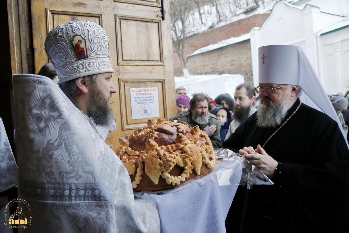 Соборное служение в праздник Собора Пресвятой Богородицы