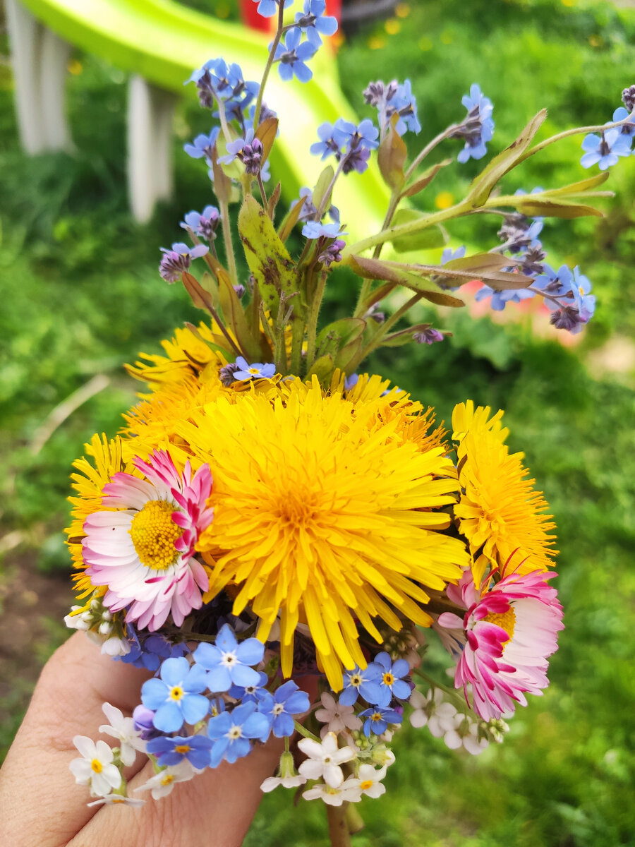 Букет от любимой доченьки 😍