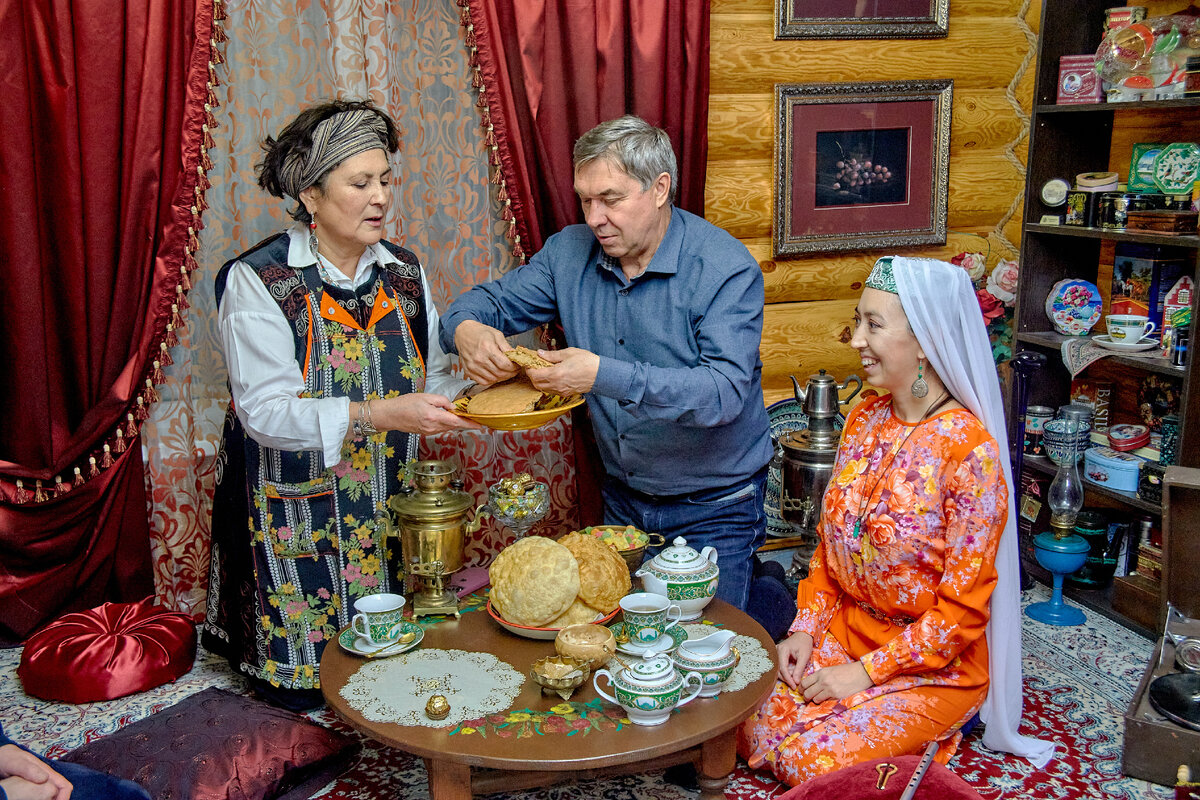 Пэтер принято ломать руками