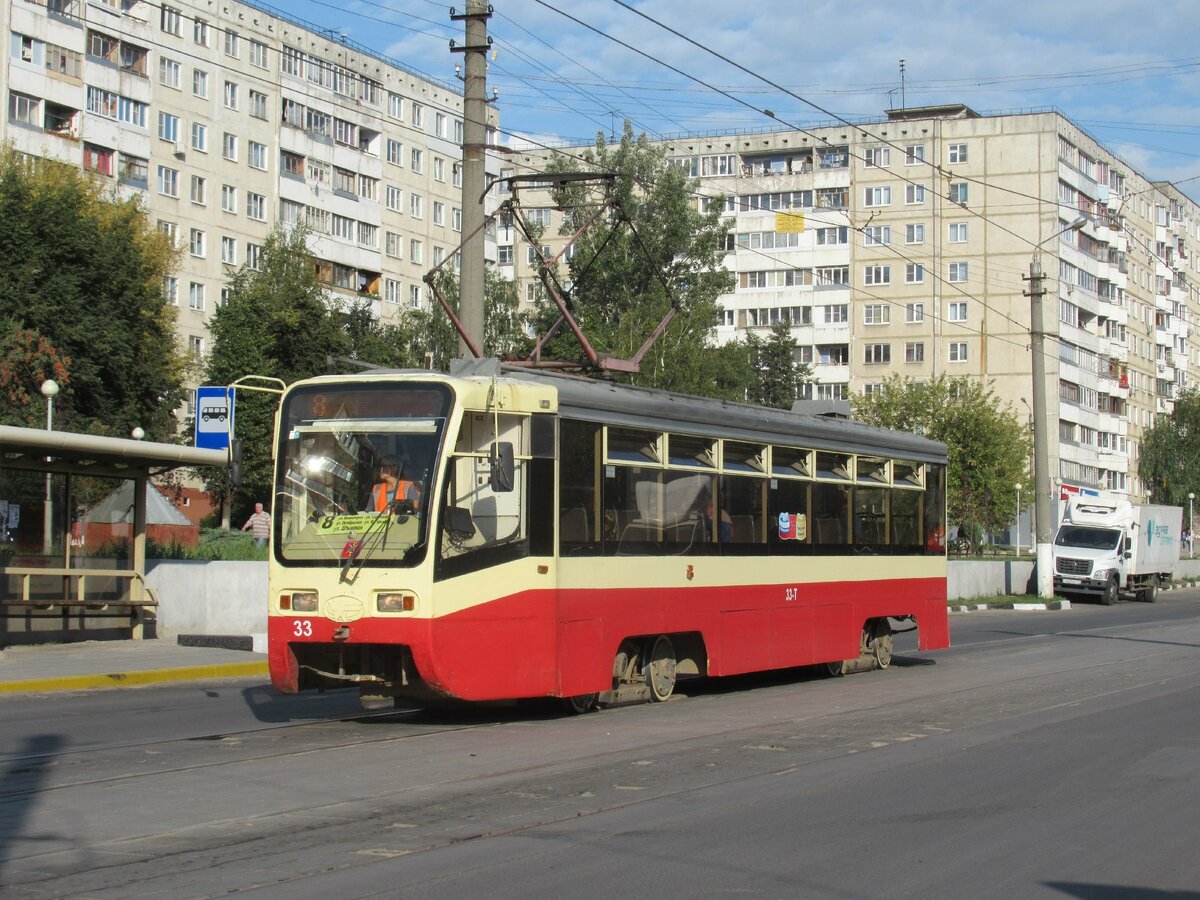 Трамвай КТМ71-619КТ на улицах Тулы